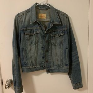 Levi’s denim jacket (size small)